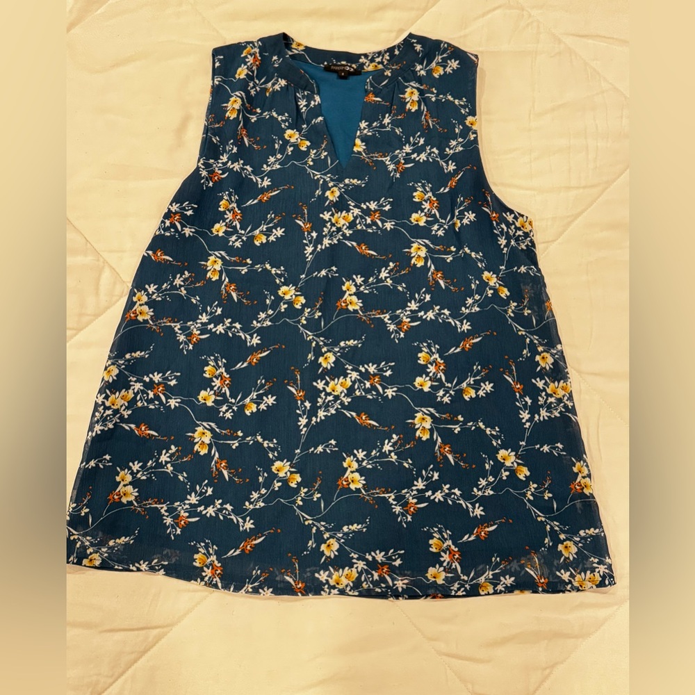 Papermoon Navy Floral Sleeveless Blouse